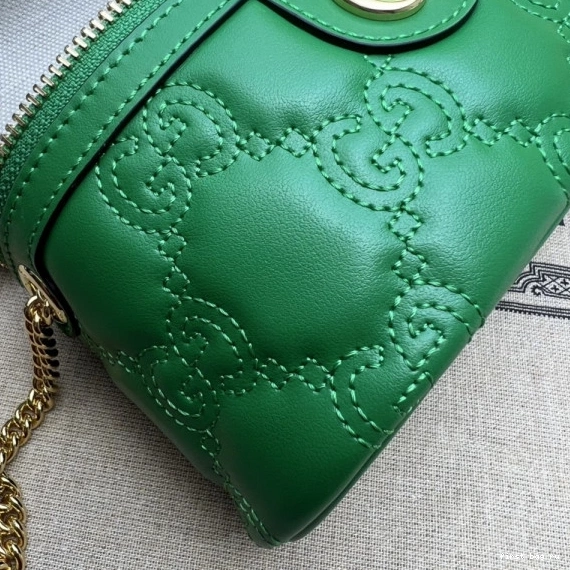 First bag ru GG bag Matelassé mini handle top GUCCI 0709